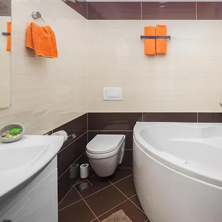 Awesome In With Kitchen Holiday home *